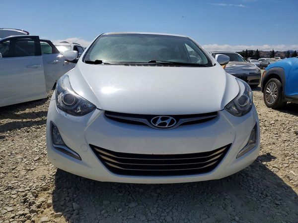 2016 HYUNDAI ELANTRA