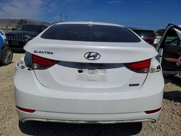 2016 HYUNDAI ELANTRA