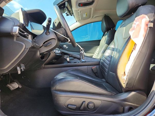 2023 HYUNDAI ELANTRA