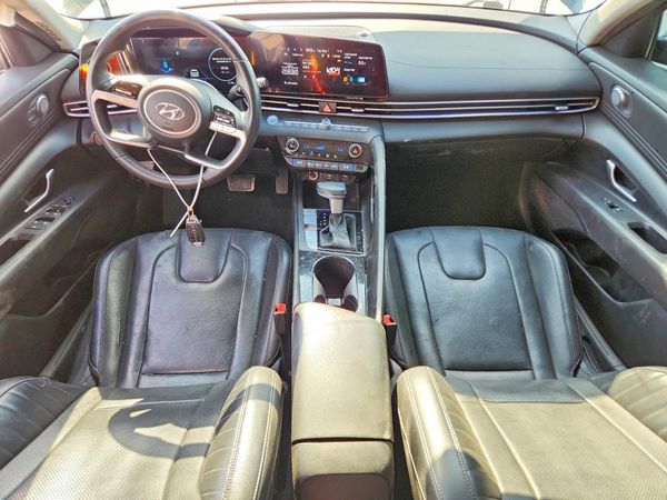 2023 HYUNDAI ELANTRA