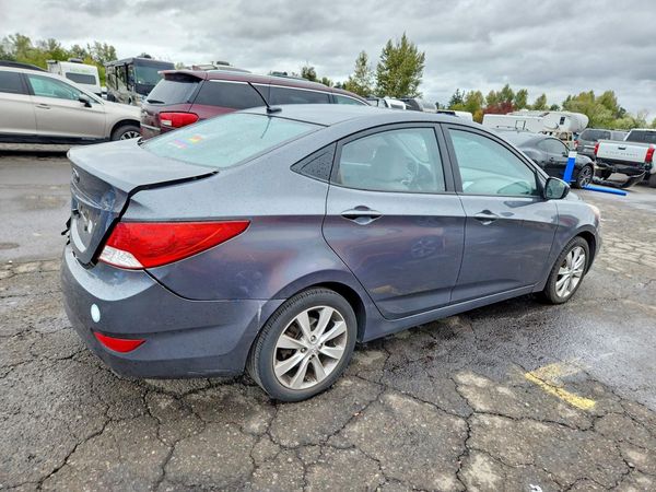 2013 HYUNDAI ACCENT
