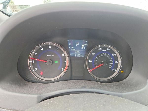 2013 HYUNDAI ACCENT