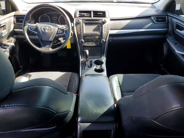 2016 TOYOTA CAMRY