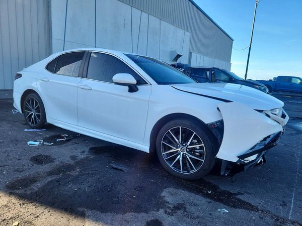 2021 TOYOTA CAMRY