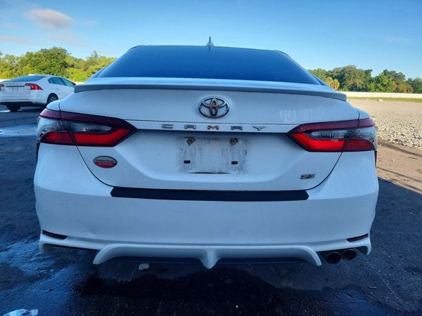 2021 TOYOTA CAMRY