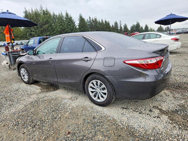 2015 TOYOTA CAMRY