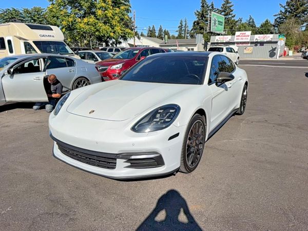 2017 PORSCHE PANAMERA Base (2WD), 4 (4WD)