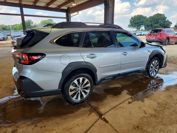 2025 SUBARU OUTBACK