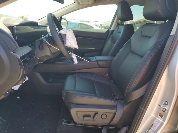 2025 NISSAN MURANO SV — DENT