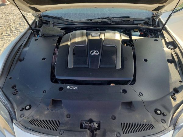 2018 LEXUS LS 500