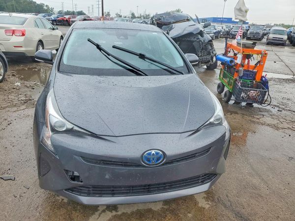2017 TOYOTA PRIUS One/Two