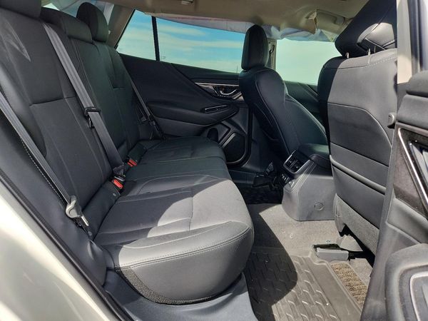 2021 SUBARU OUTBACK