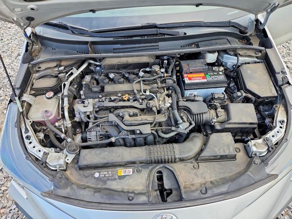 2021 TOYOTA COROLLA