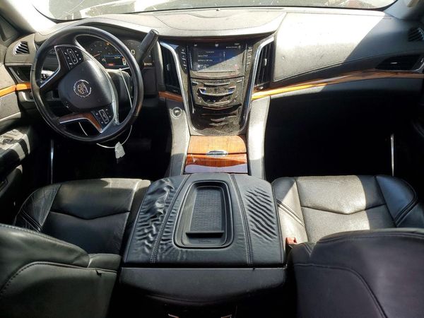 2015 CADILLAC ESCALADE Premium — CKPT