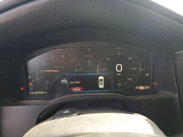 2015 CADILLAC ESCALADE Premium — ODOM