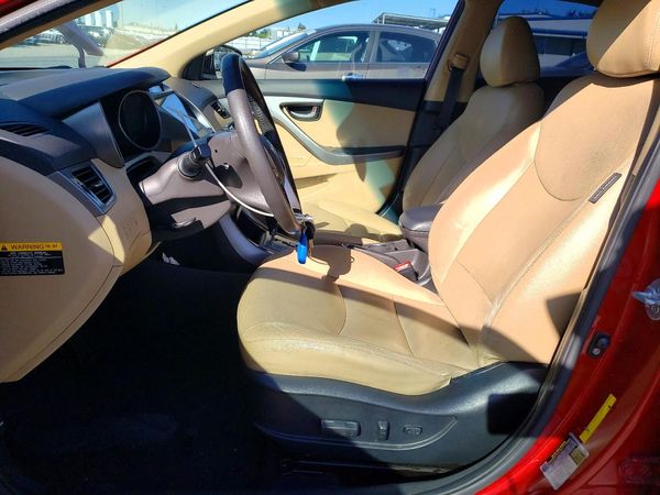 2013 HYUNDAI ELANTRA