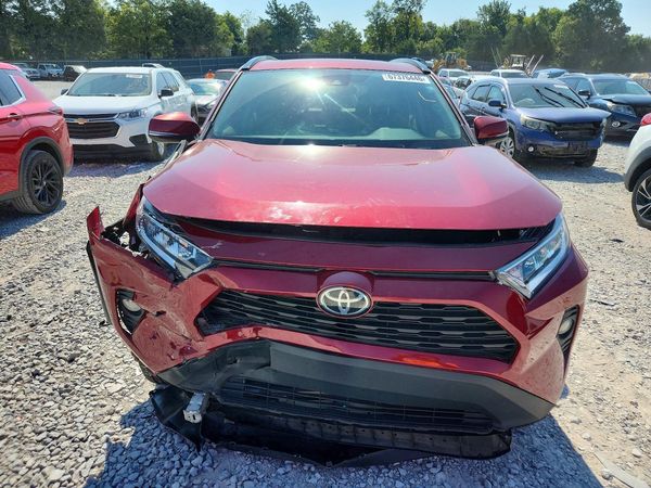 2019 TOYOTA RAV4