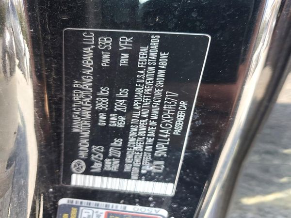 2023 HYUNDAI ELANTRA SE