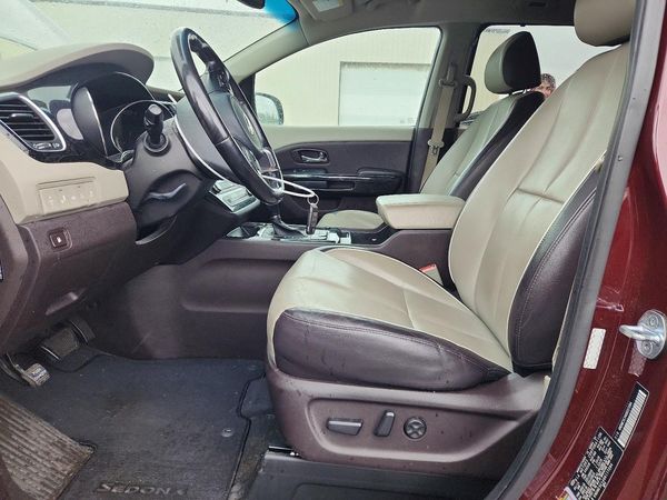 2016 KIA SEDONA SXL - High level