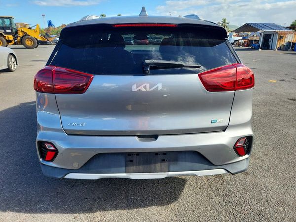 2022 KIA NIRO
