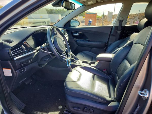 2022 KIA NIRO