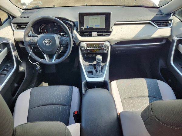 2025 TOYOTA RAV4