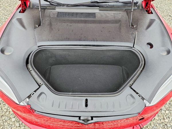 2022 TESLA MODEL S