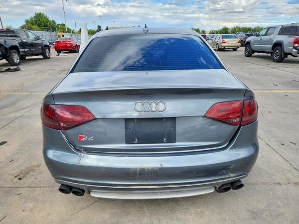 2012 AUDI S4