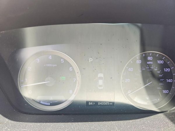 2016 HYUNDAI SONATA