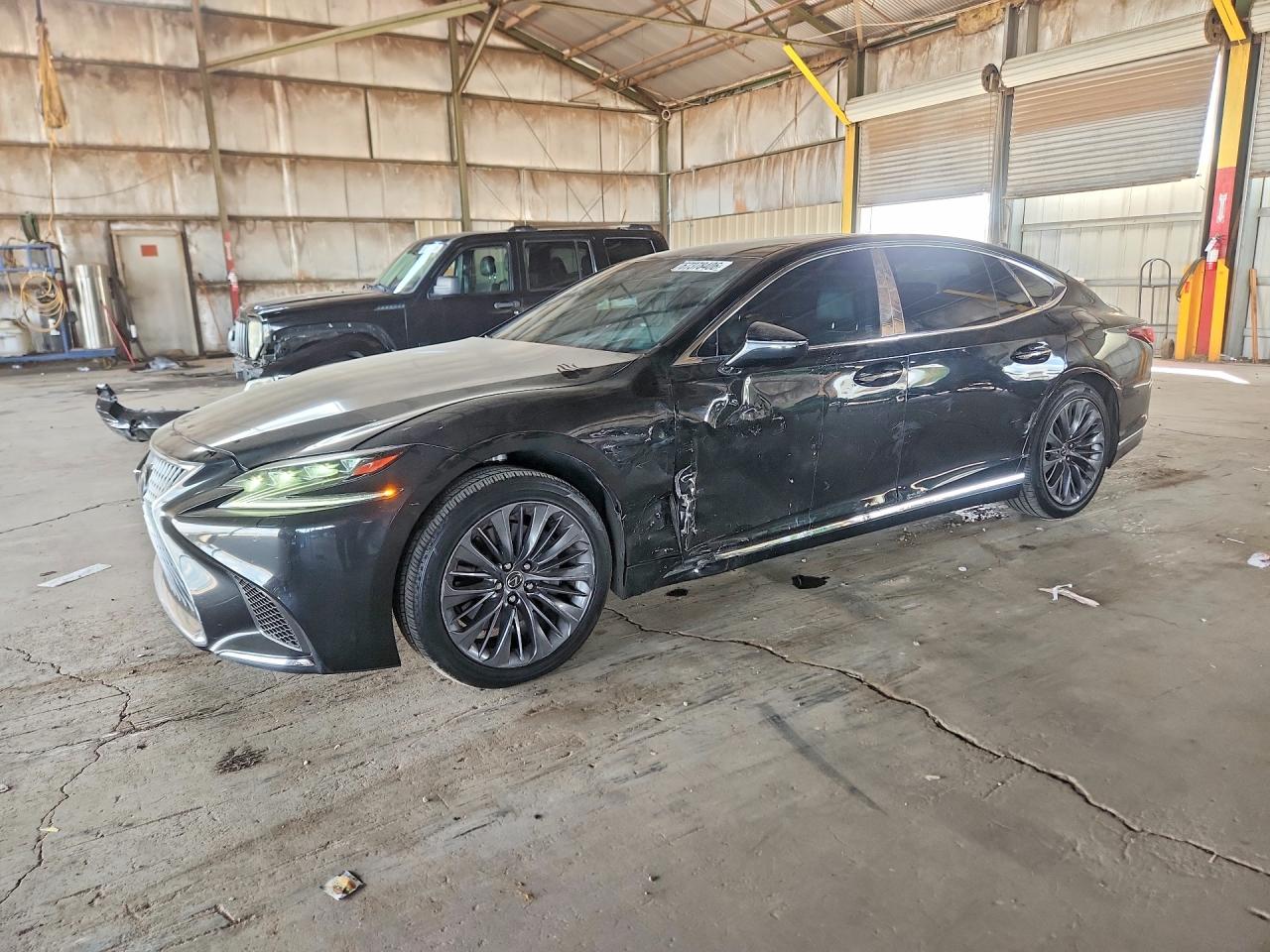 2018 LEXUS LS