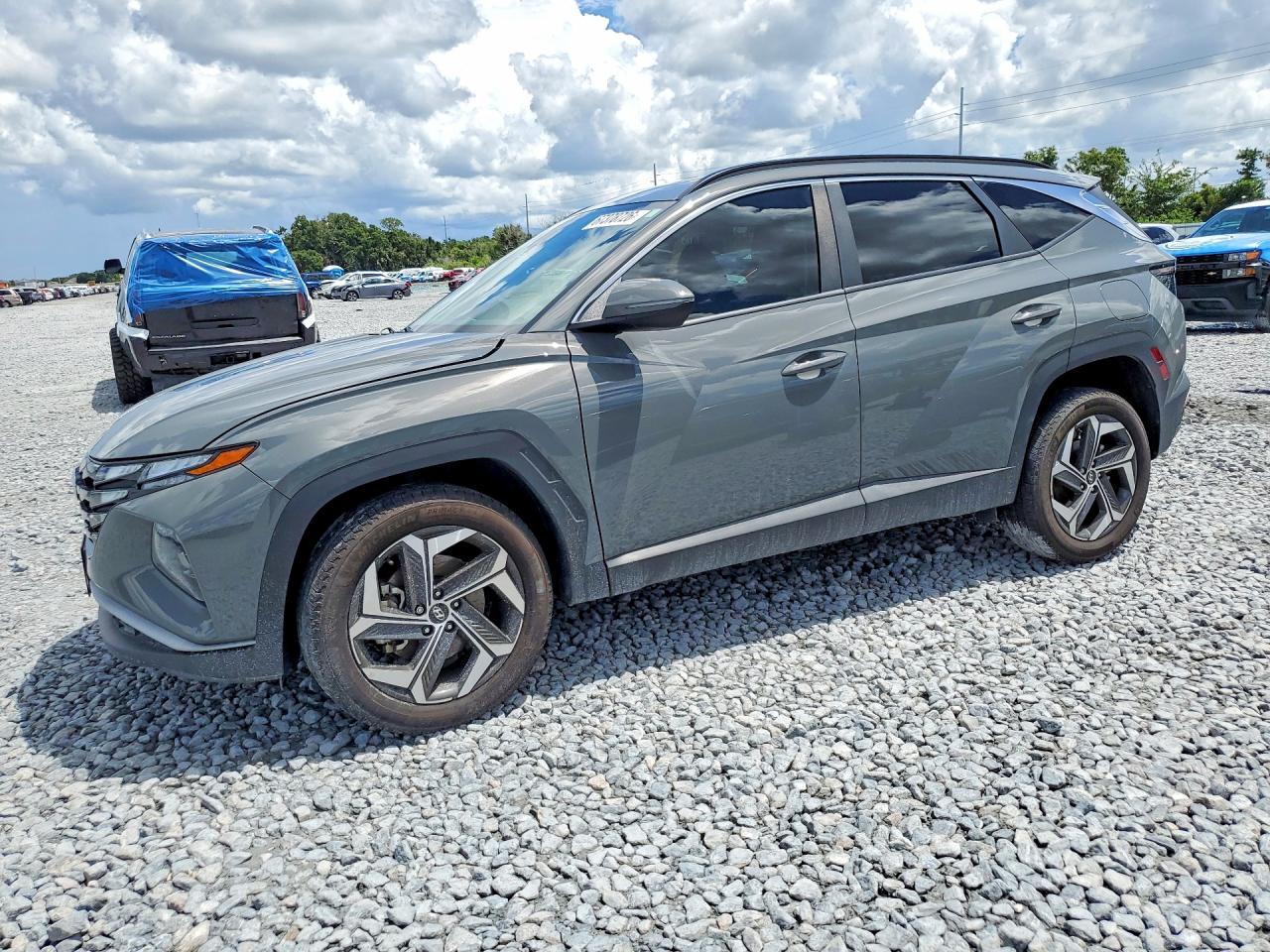 2024 HYUNDAI TUCSON — Front 3/4