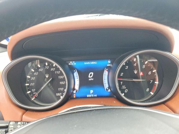 2017 MASERATI LEVANTE