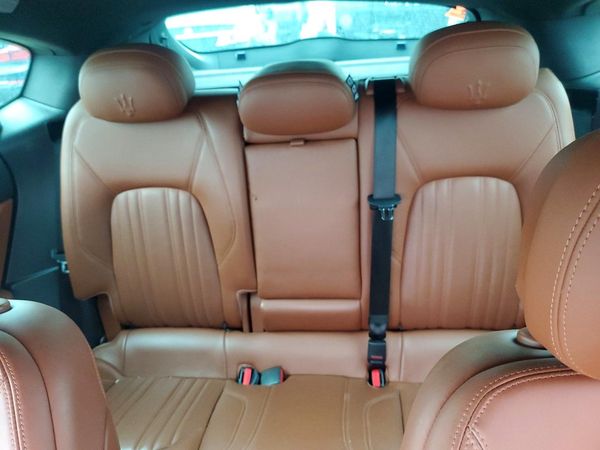 2017 MASERATI LEVANTE