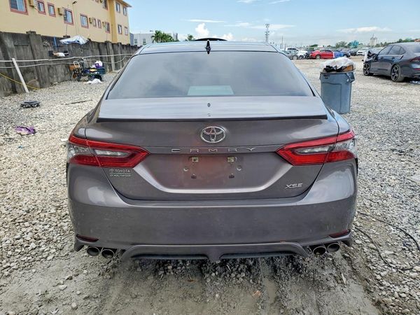 2021 TOYOTA CAMRY