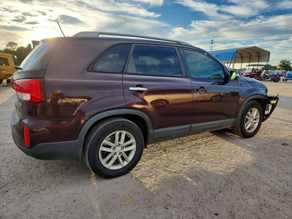 2015 KIA SORENTO
