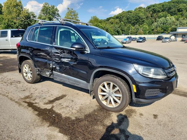 2017 VOLKSWAGEN TIGUAN