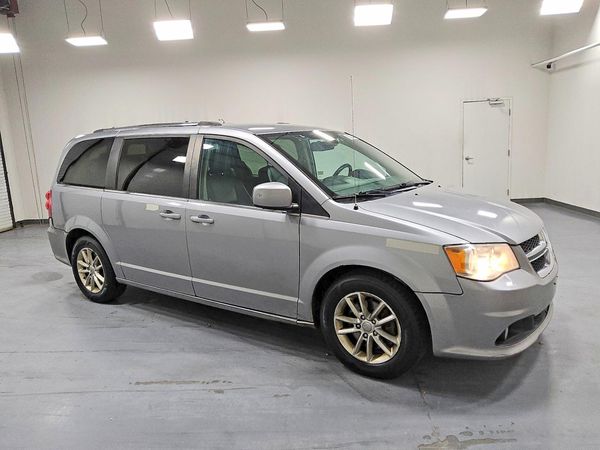 2019 DODGE GRAND CARAVAN SXT — Passenger 3/4