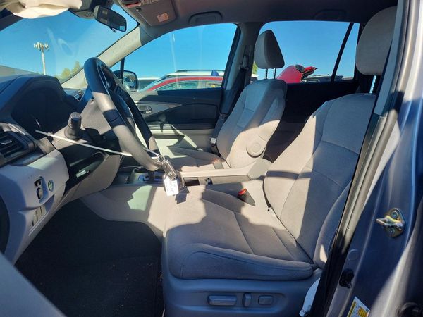 2019 HONDA PILOT EX — DENT