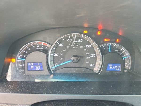 2014 TOYOTA CAMRY