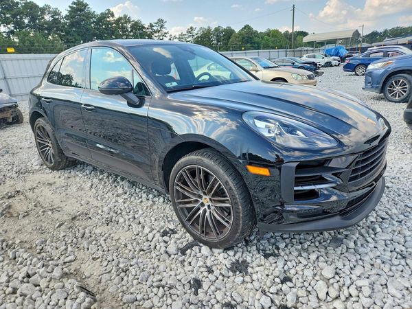 2019 PORSCHE MACAN
