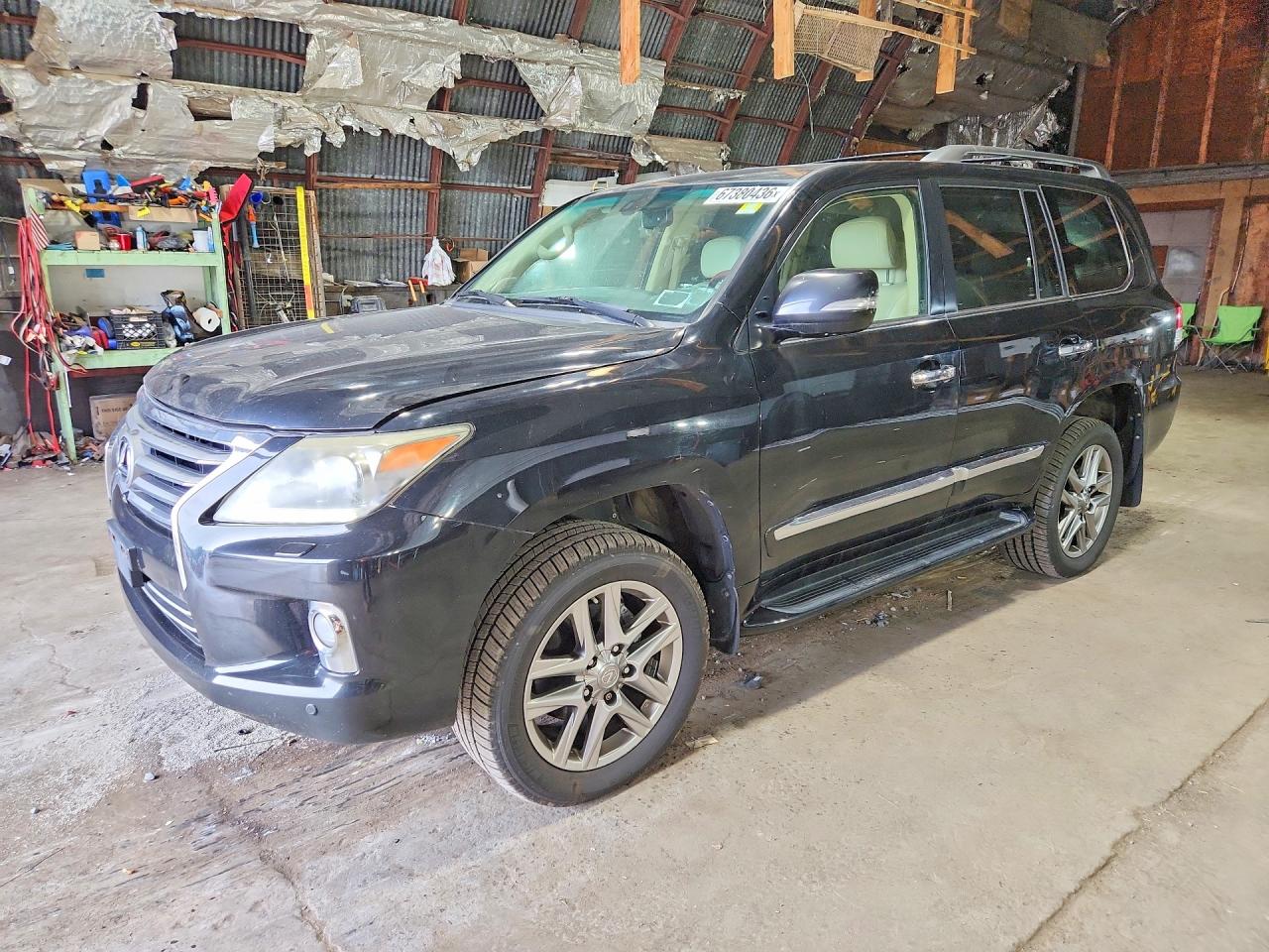 2014 LEXUS LX 570
