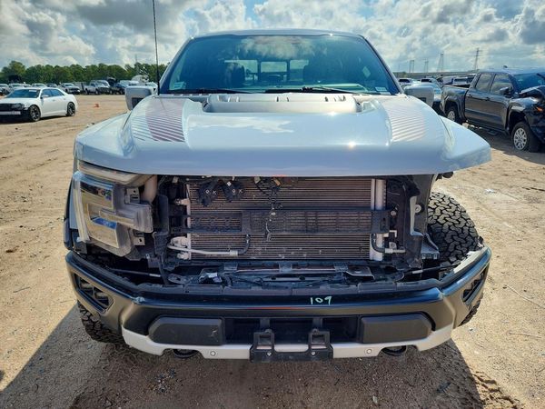 2024 FORD F150