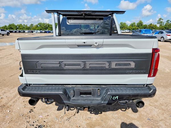 2024 FORD F150