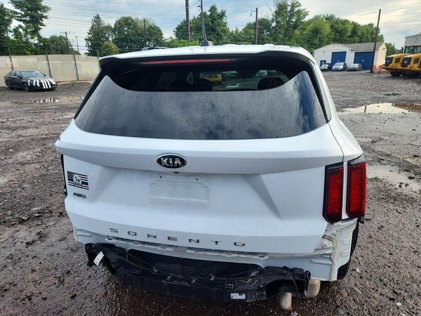 2021 KIA SORENTO
