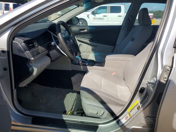 2012 TOYOTA CAMRY