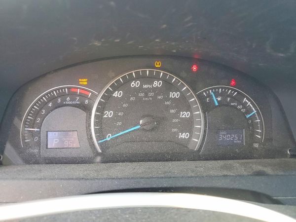 2012 TOYOTA CAMRY