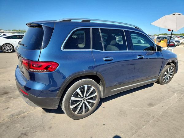 2020 MERCEDES-BENZ GLB GLB250