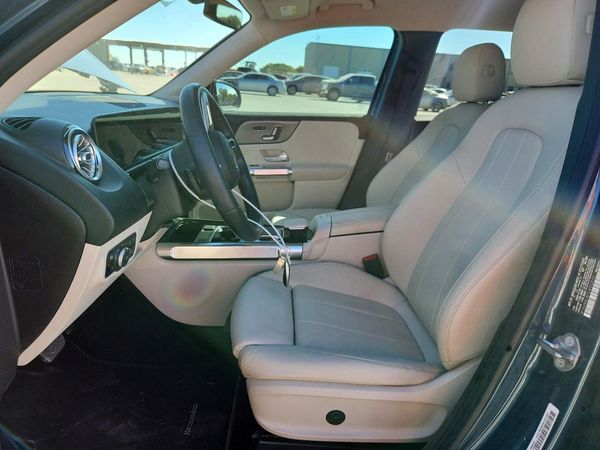 2020 MERCEDES-BENZ GLB GLB250