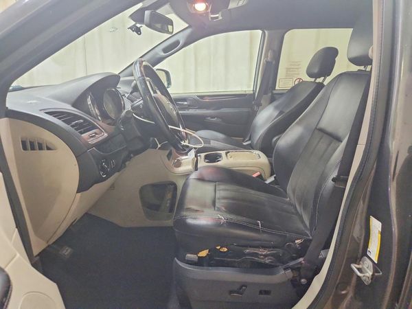 2019 DODGE GRAND CARAVAN SXT — DENT