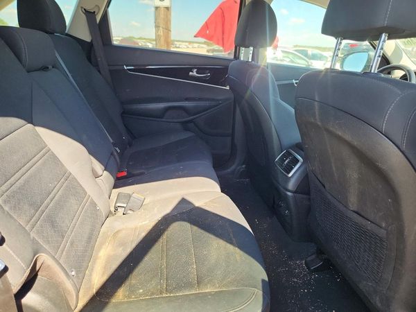 2020 KIA SORENTO
